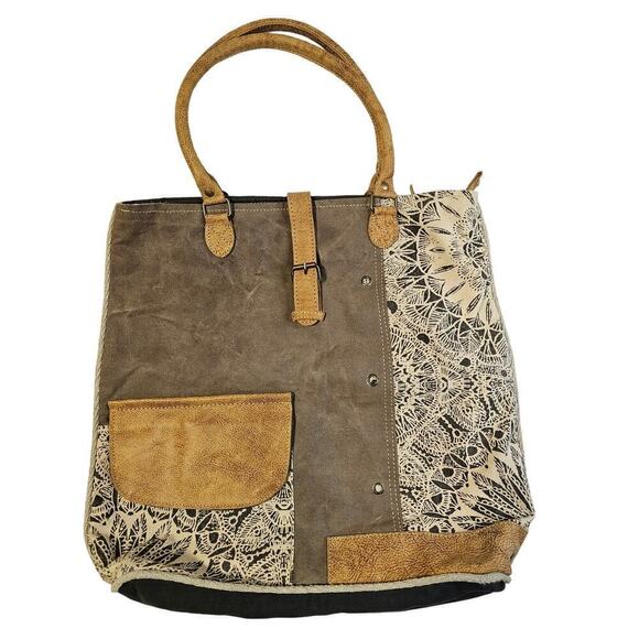 Maya Tote Bag. Leather & Canvas. Floral large bag. Zip closure. Multiple pockets - Picture 1 of 16